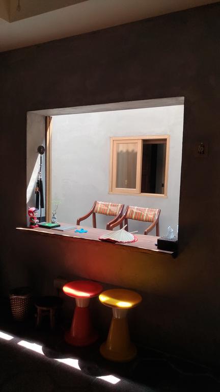 Yf 97.1 Apartment Тайнан Екстериор снимка